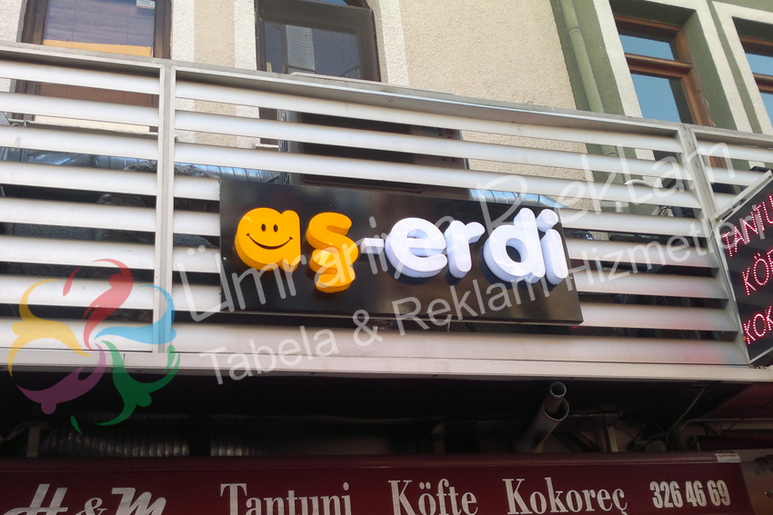 Pleksi Tabela Koşuyolu