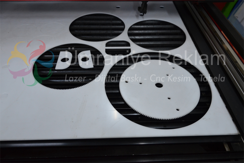 pleksi lazer ümraniye